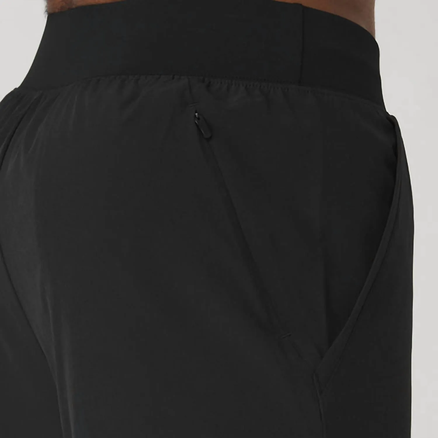 Alo Yoga - 9" REPETITION SHORT