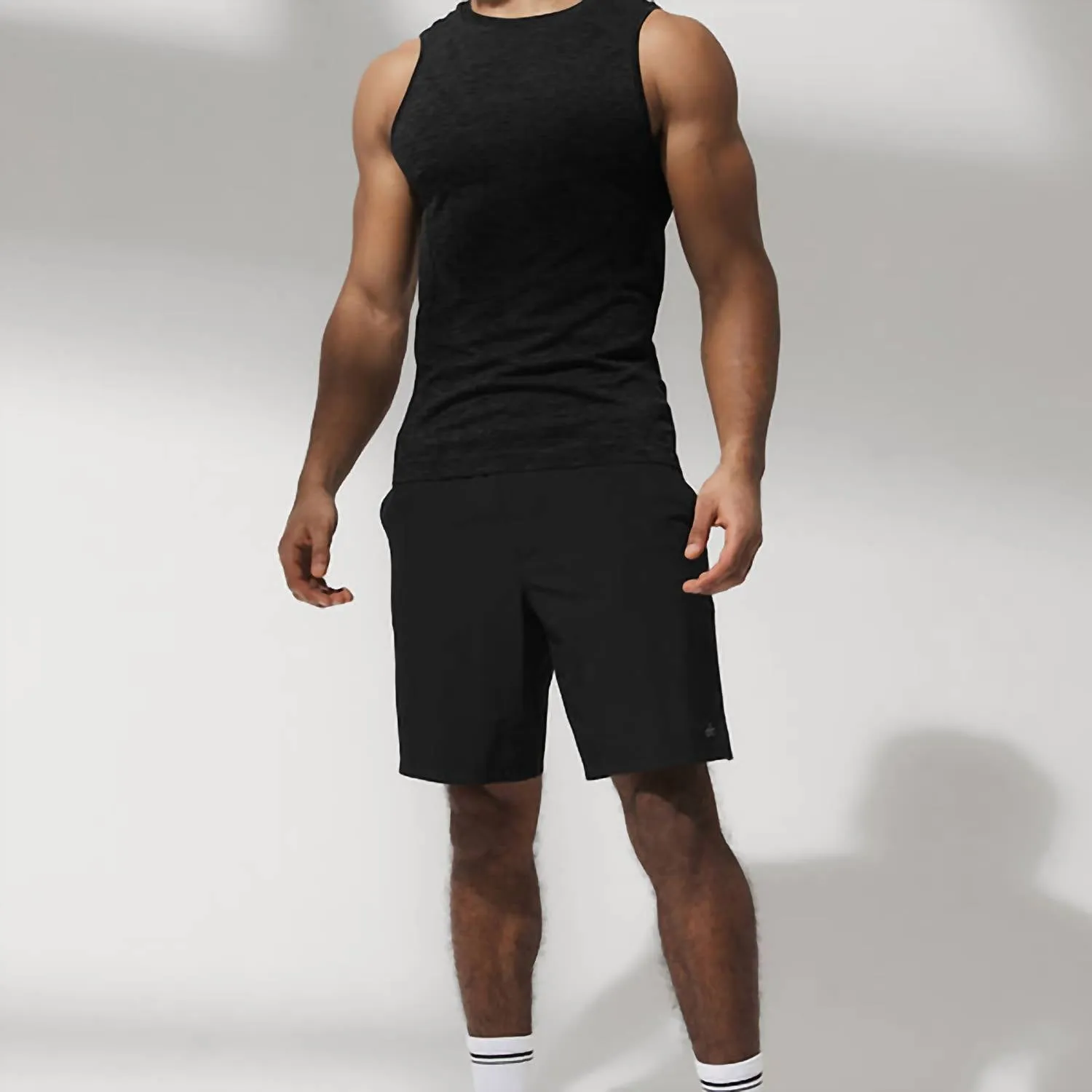 Alo Yoga - 9" REPETITION SHORT