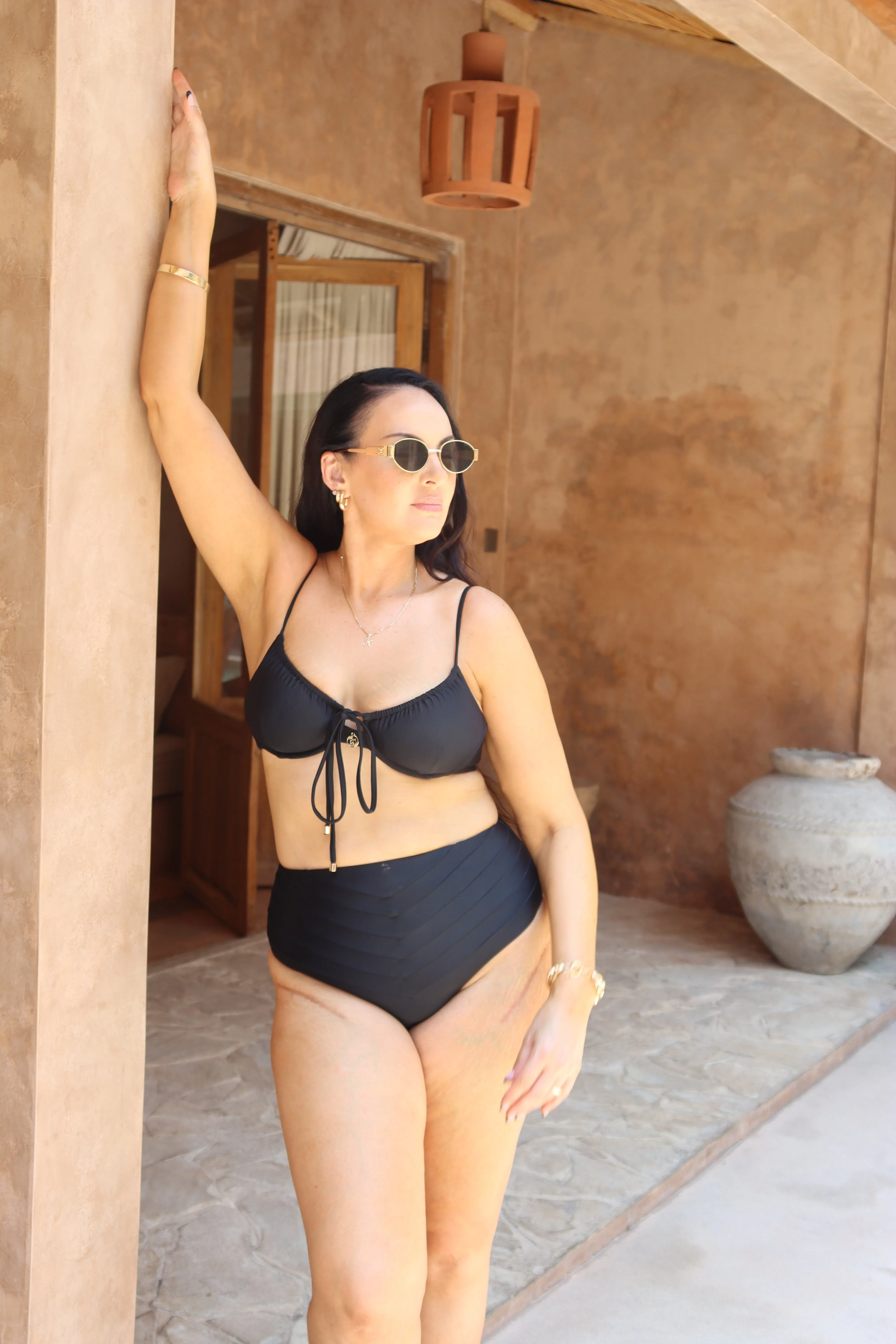 TULA BOTTOMS - MID CUT - BLACK